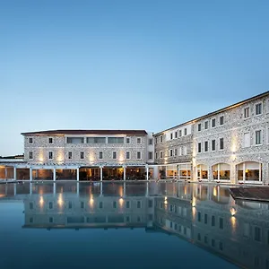 Terme Di Natural & Golf - The Leading Of The World Otel Saturnia